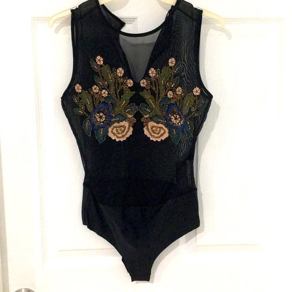 Item #92 Ladies Top